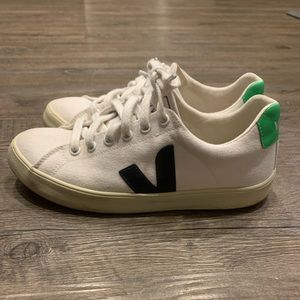 Veja White Canvas Esplar Women’s Sneakers Size 5